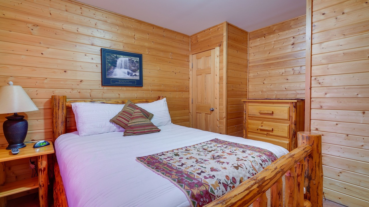 Photo of Bedroom in Columbia