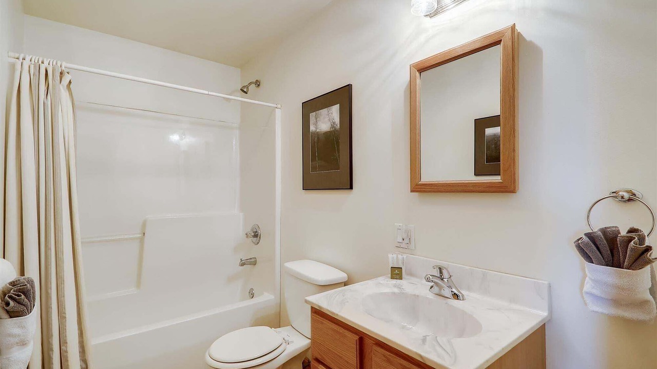Photo of Bathroom in Waterbury Center