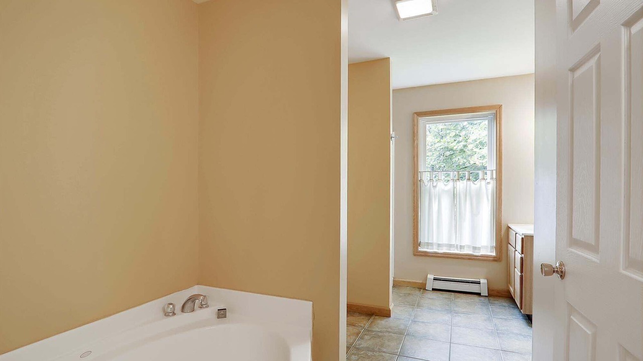 Photo of Bathroom in Waterbury Center