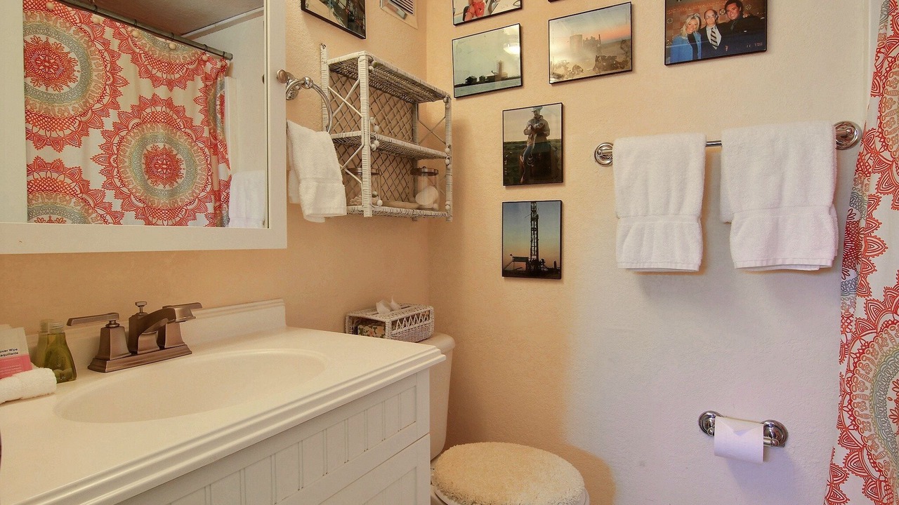 Photo of Bathroom in Port Aransas
