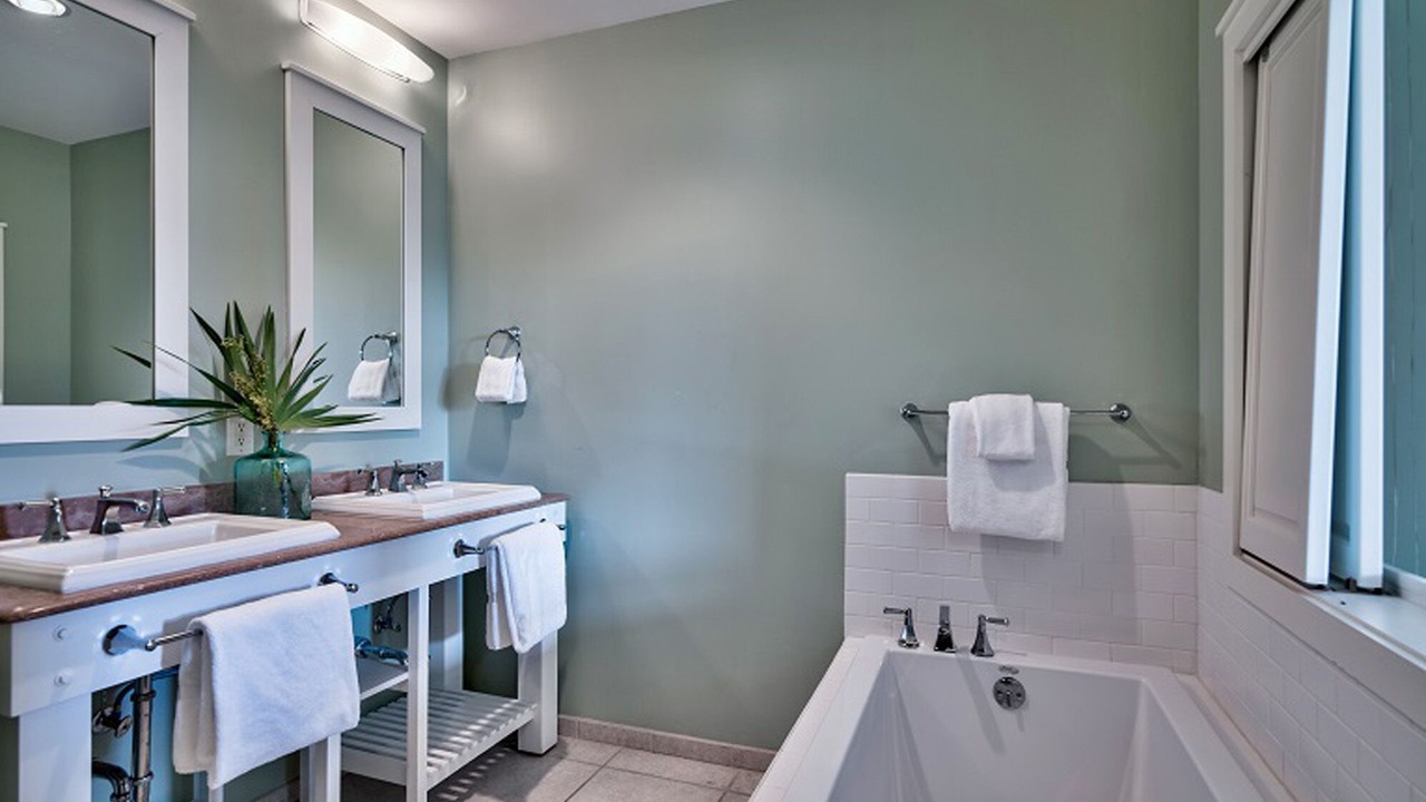 Photo of Bathroom in WaterSound Beach