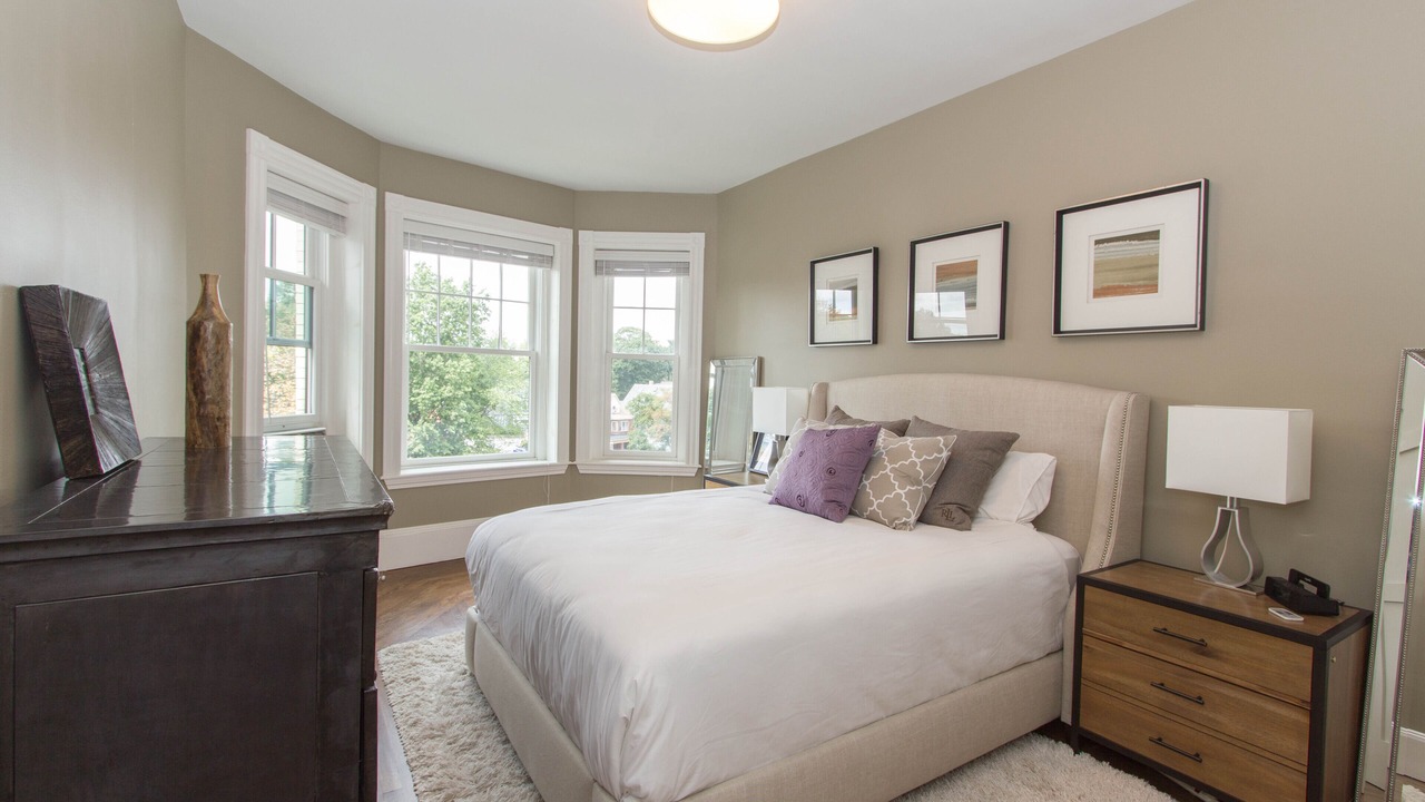 Photo of Bedroom in Cleveland Circle