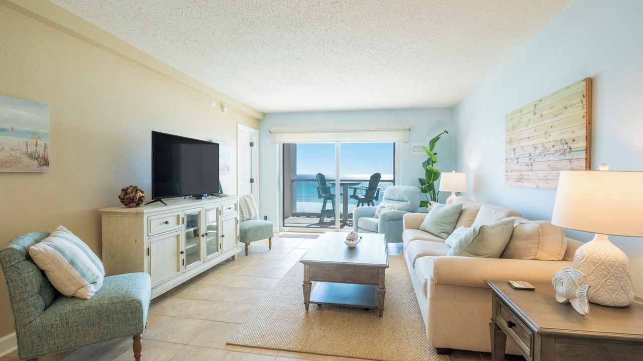 Photo of Livingroom in Pensacola Beach