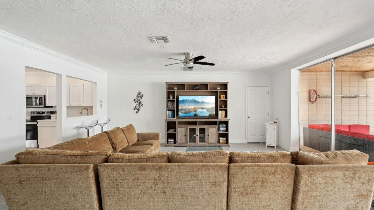 Photo of Livingroom in Saint Armands Key