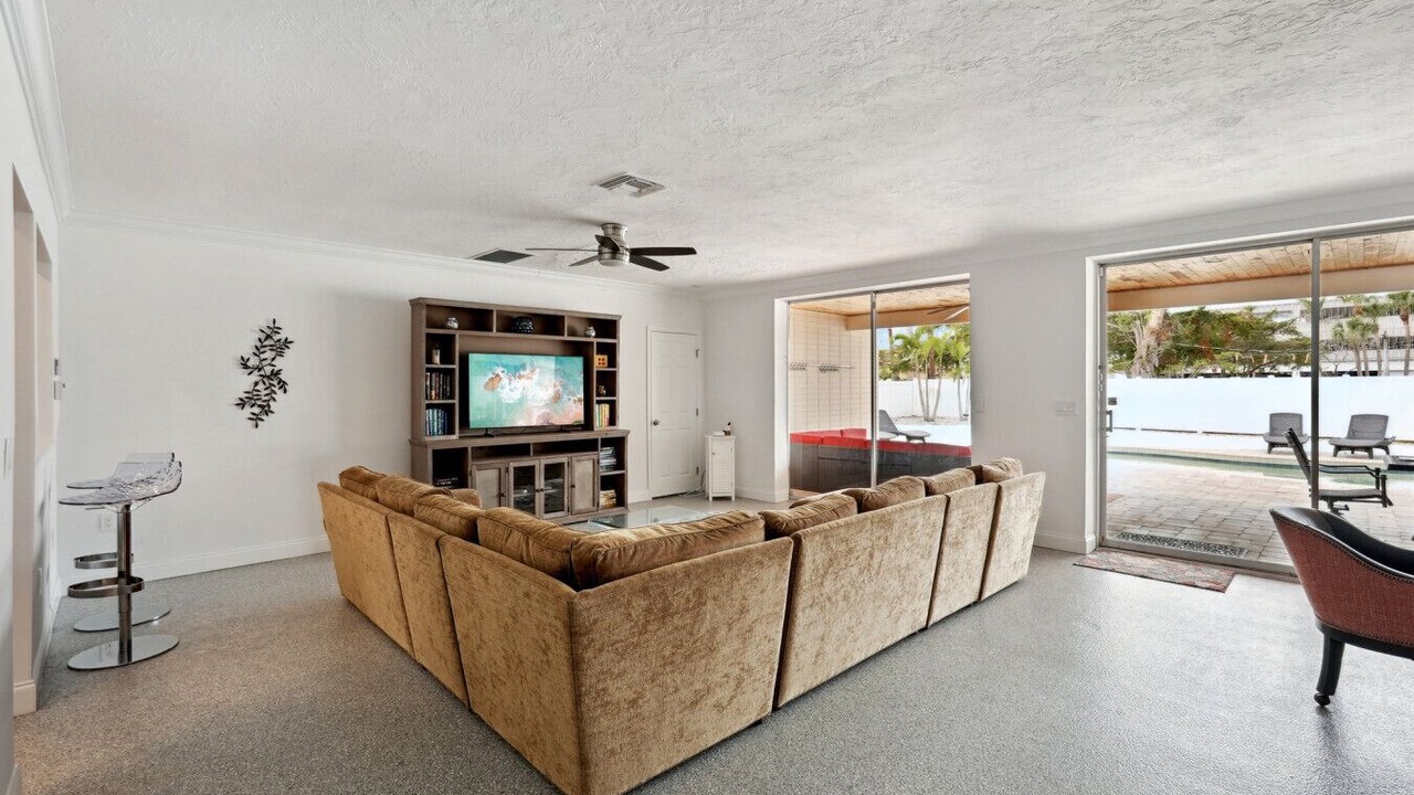 Photo of Livingroom in Saint Armands Key