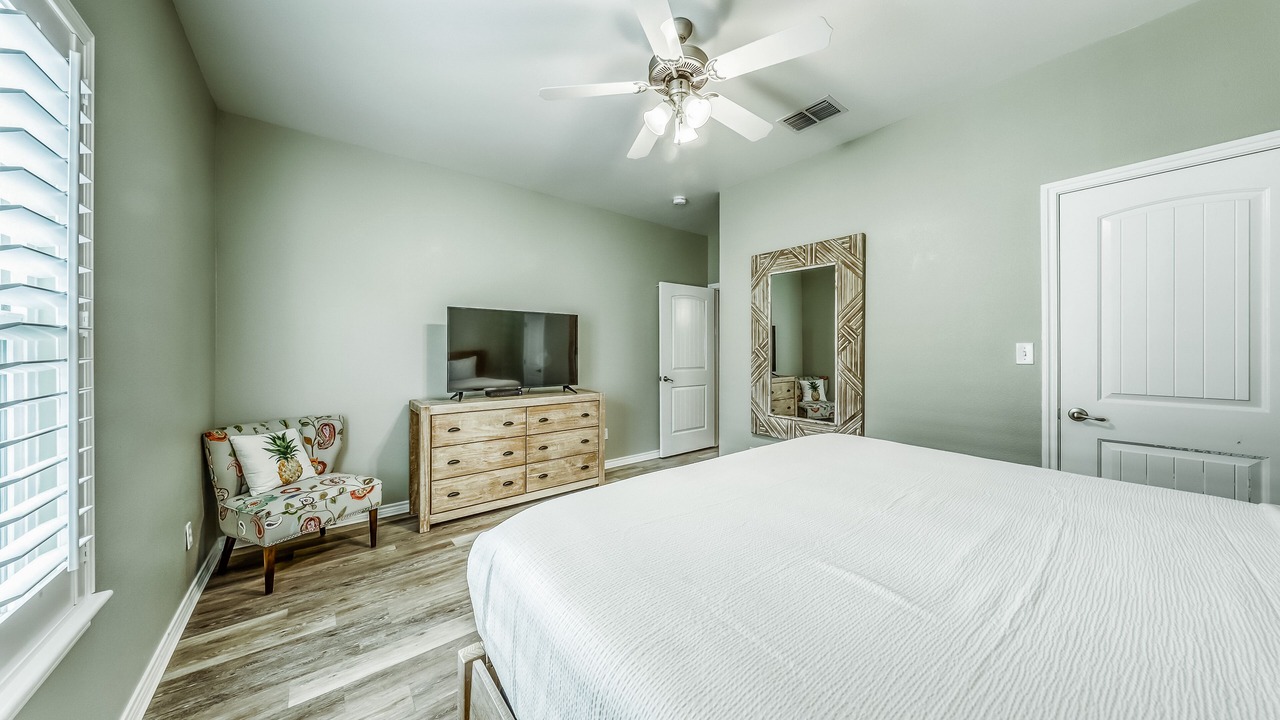Photo of Bedroom in Corpus Christi