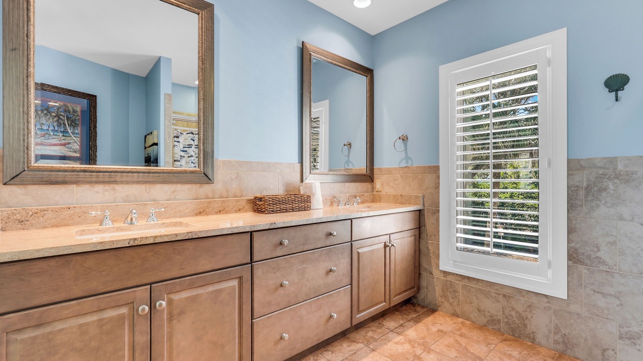 Photo of Bathroom in North Forest Beach