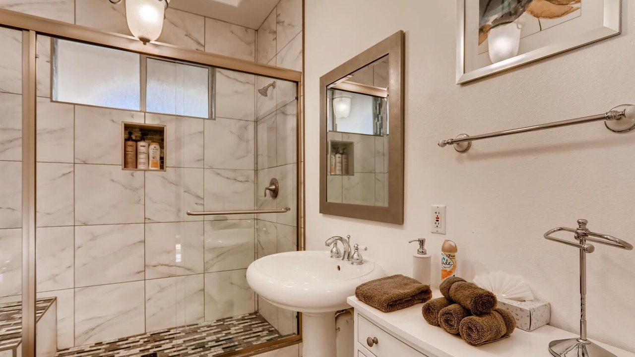 Photo of Bathroom in Enterprise