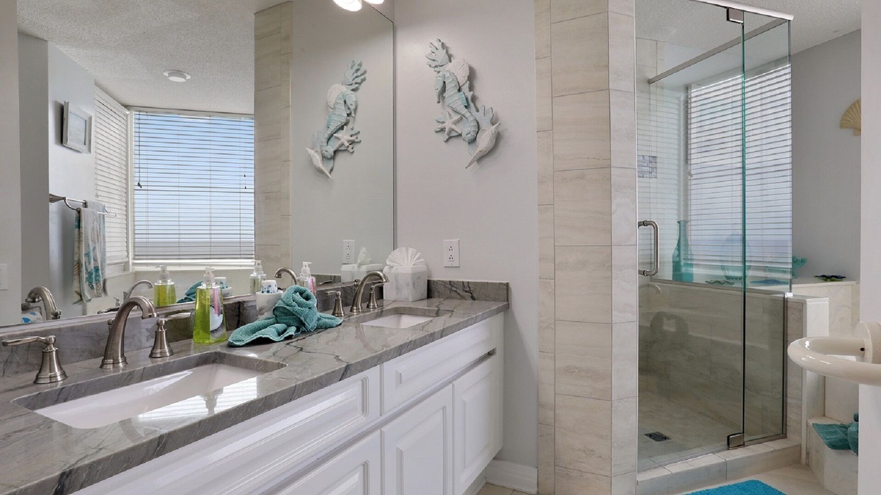 Photo of Bathroom in Ono Island