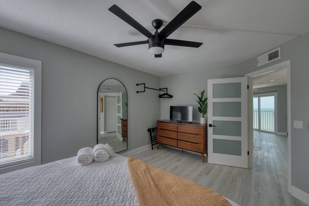 Photo of Bedroom in Belleair Beach