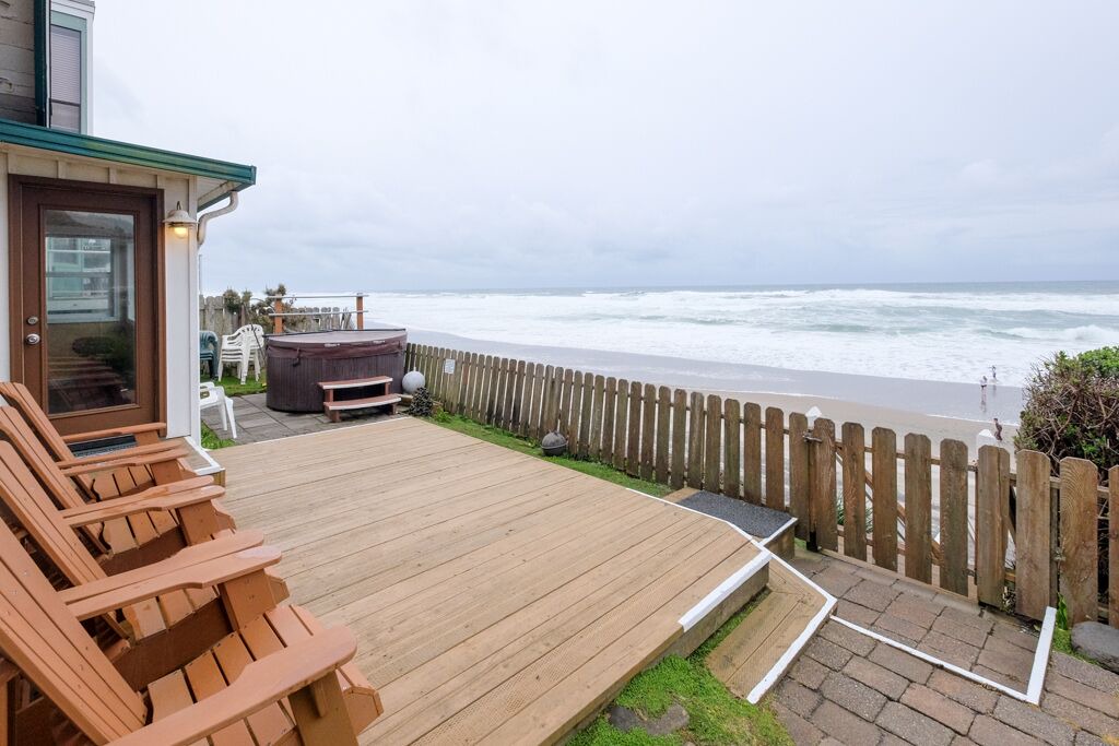 Photo of Others in Roads End