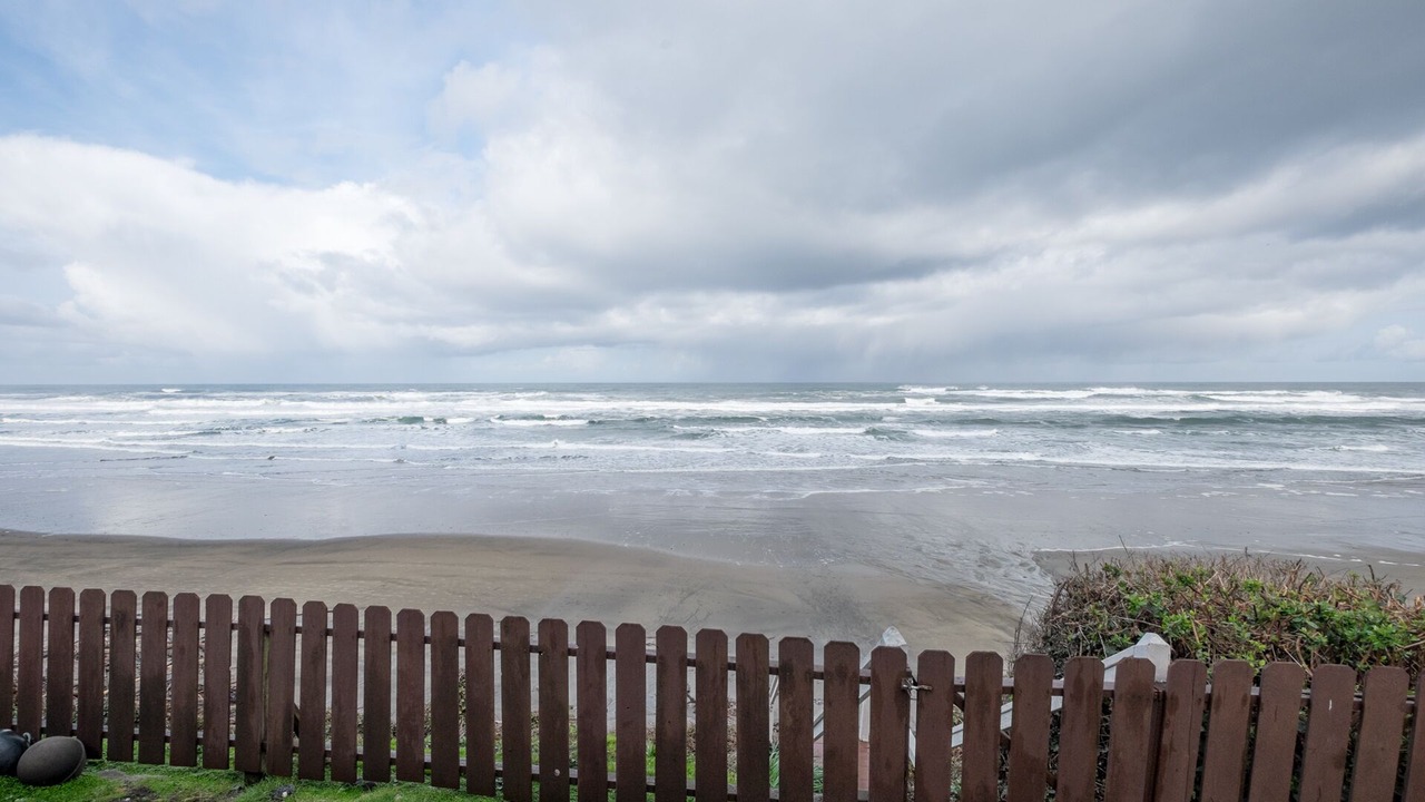 Photo of Outdoor in Roads End