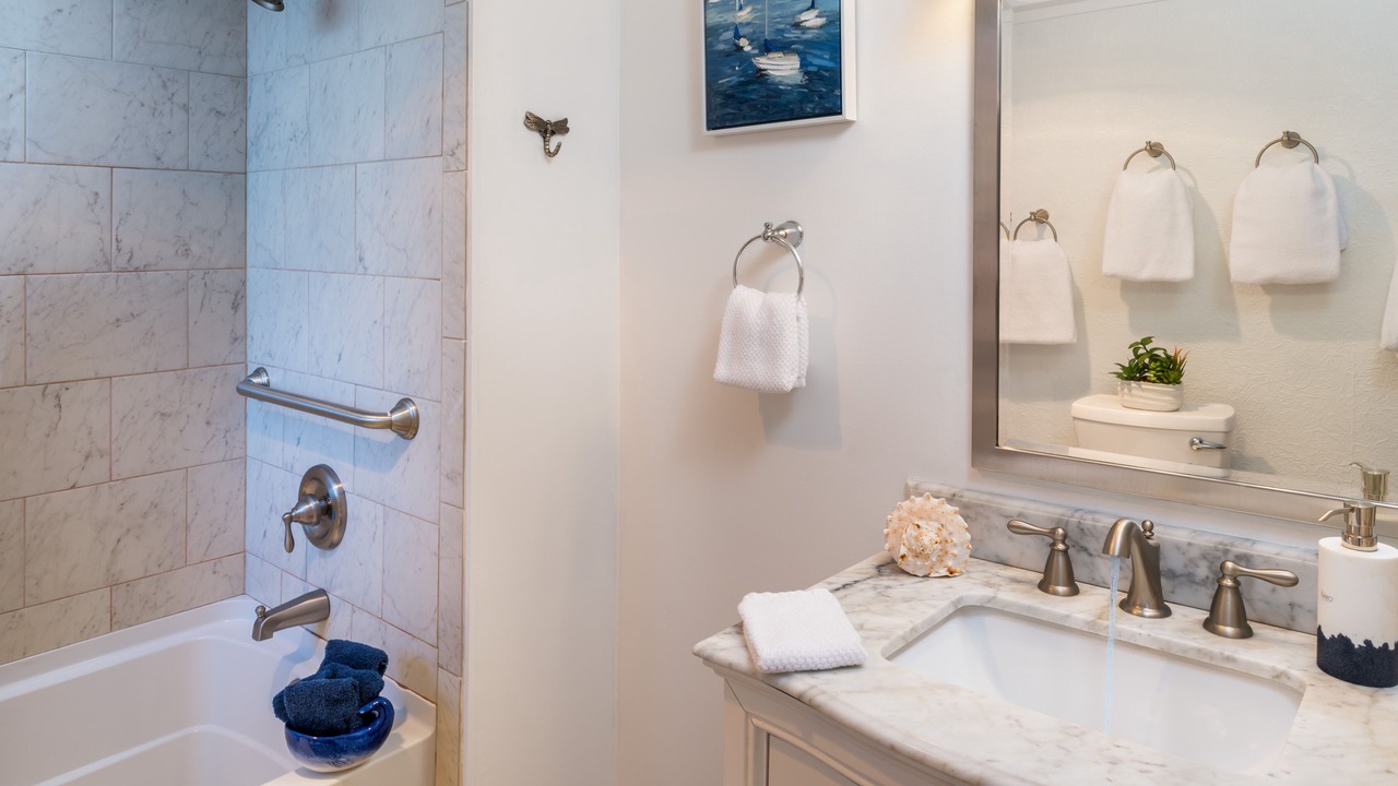 Photo of Bathroom in Roads End