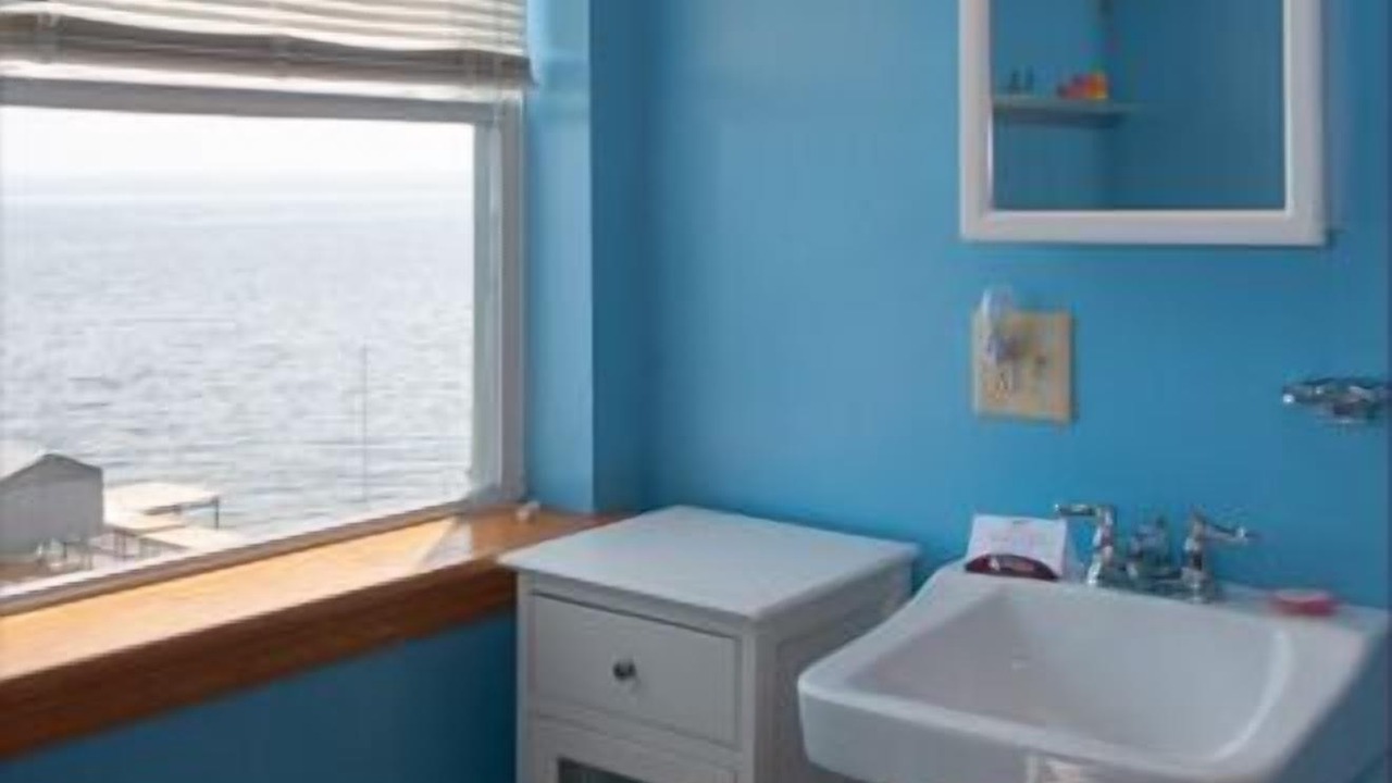 Photo of Bathroom in Town of Torrey