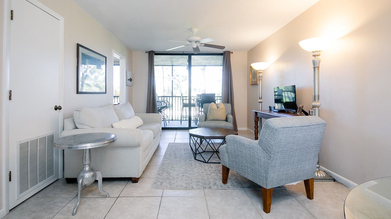 Photo of Livingroom in Bonita Bay