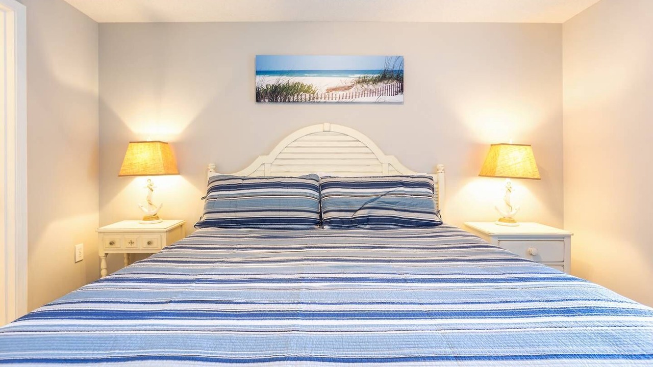 Photo of Bedroom in Scenic Gulf Drive