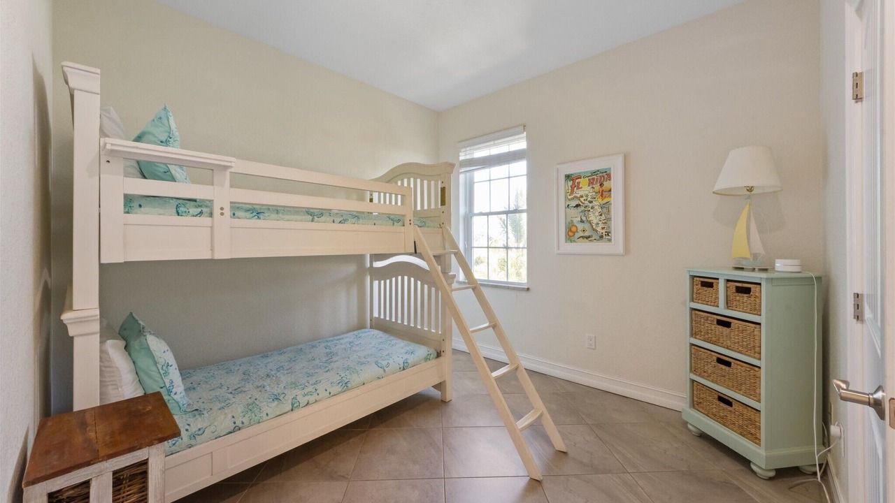 Photo of Bedroom in Holmes Beach