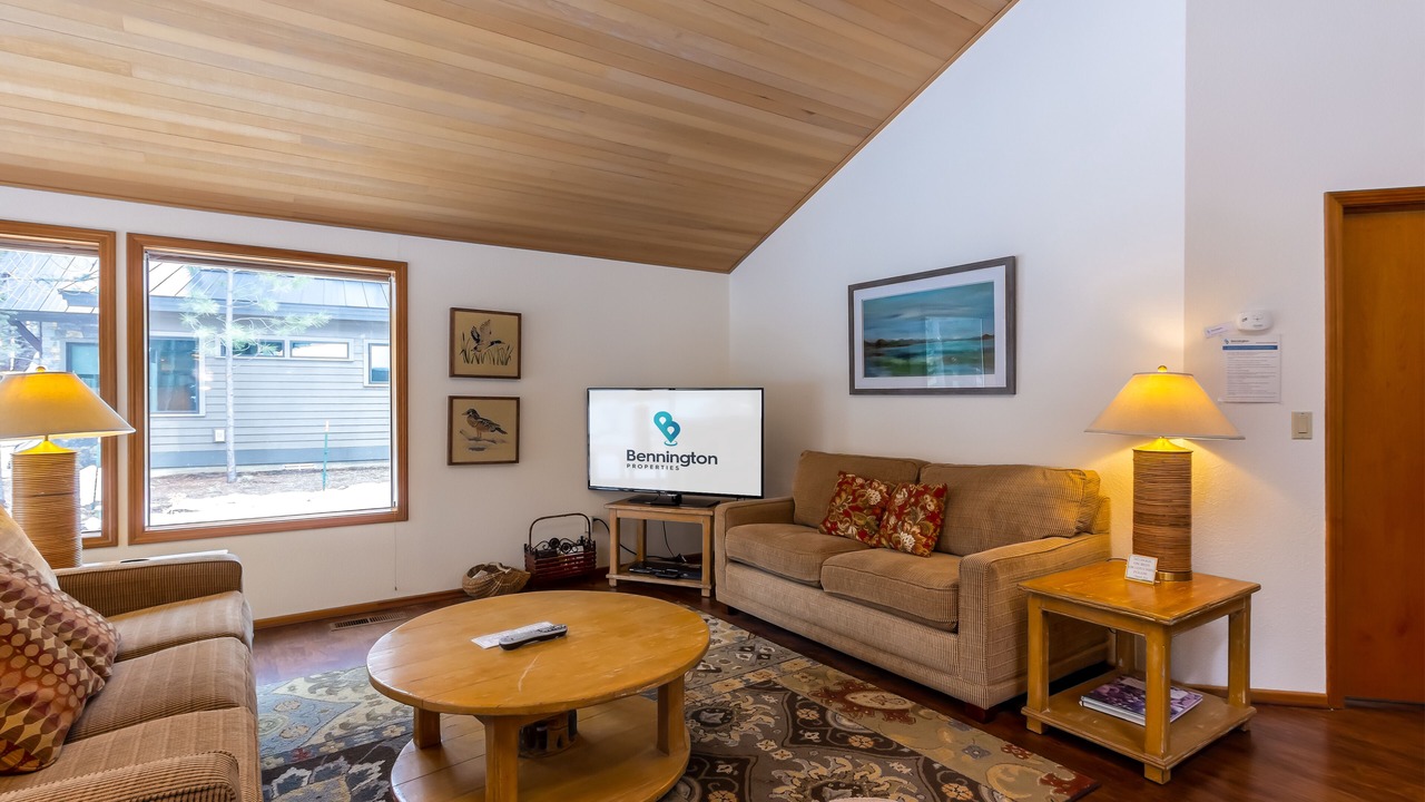 Photo of Livingroom in Sunriver