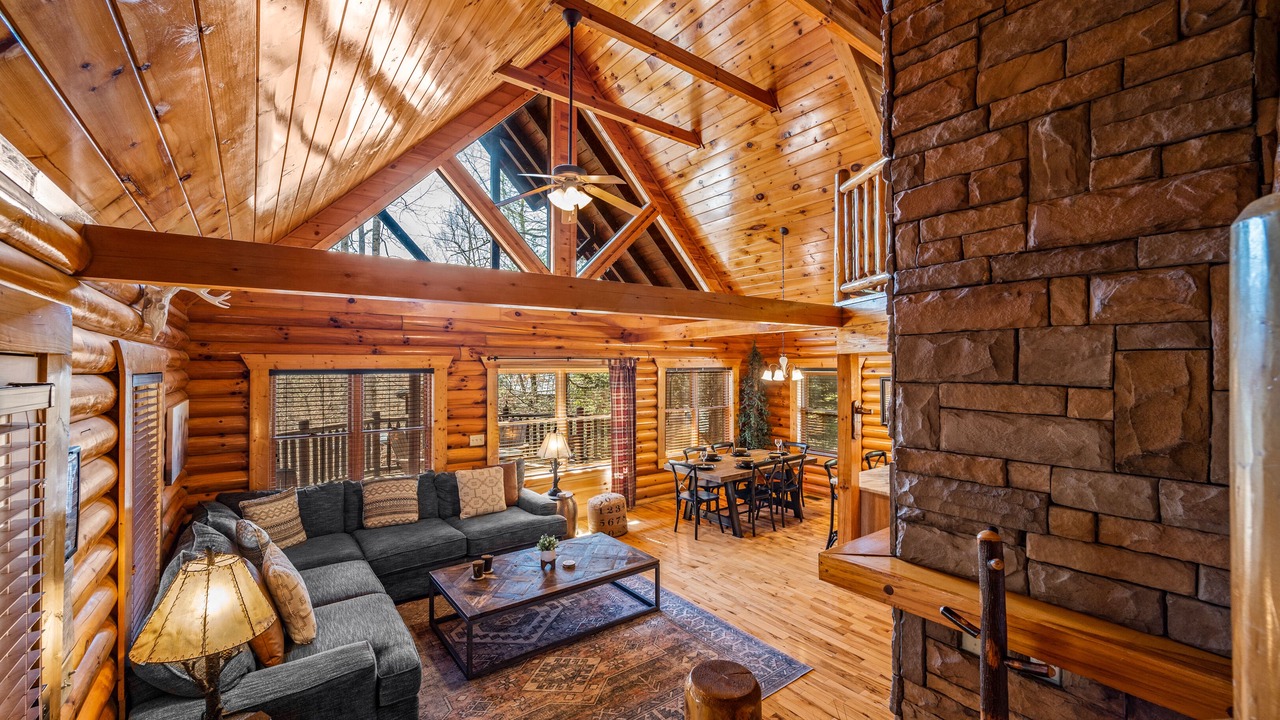 Photo of Livingroom in Gatlinburg