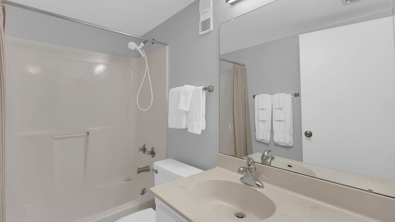 Photo of Bathroom in South Island