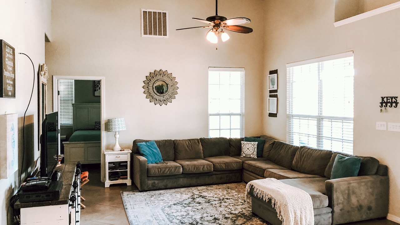 Photo of Livingroom in Kingston