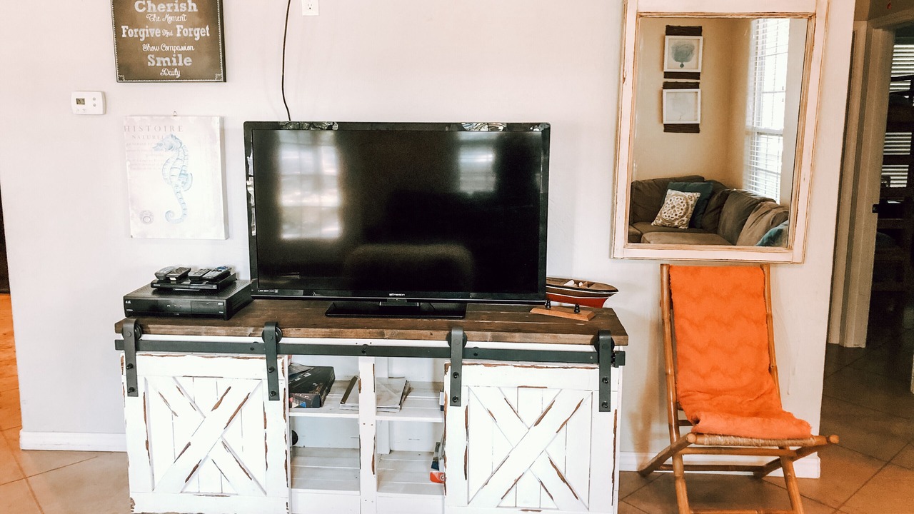 Photo of Livingroom in Kingston
