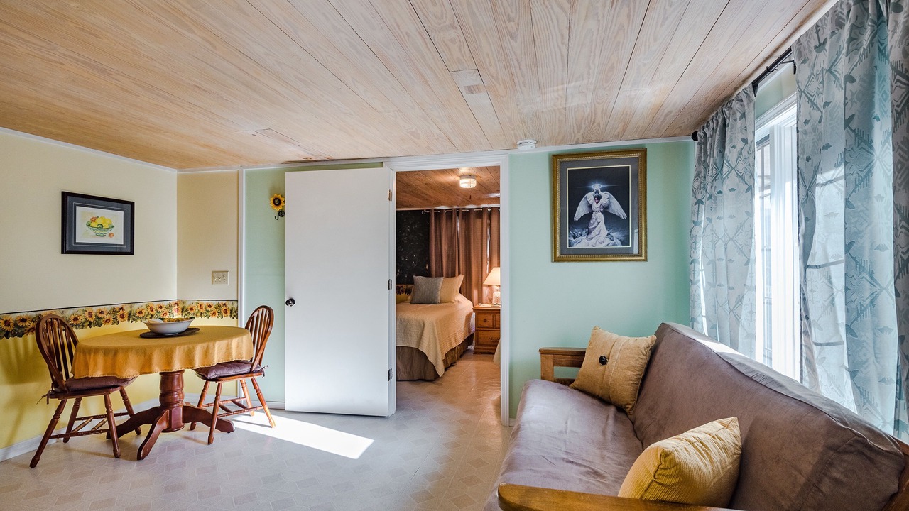 Photo of Livingroom in Huntsville