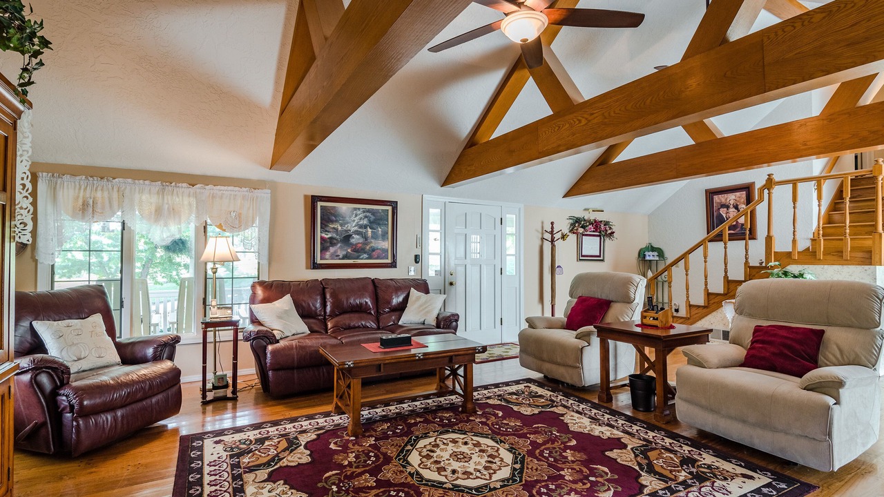 Photo of Livingroom in Huntsville