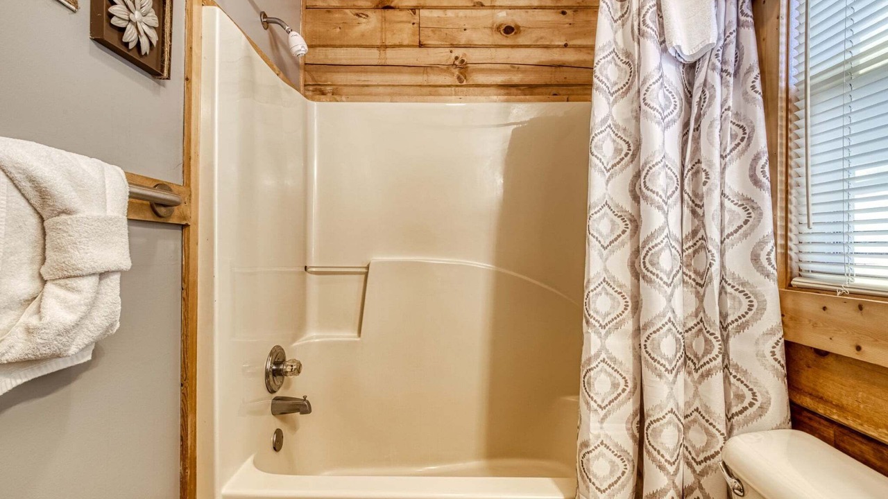 Photo of Bathroom in Pigeon Forge