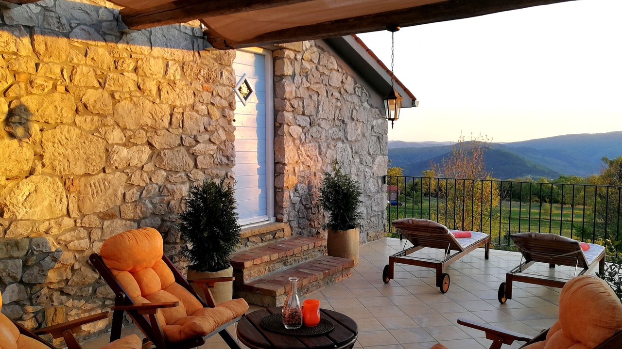 Photo of Patio Balcony in Buzet