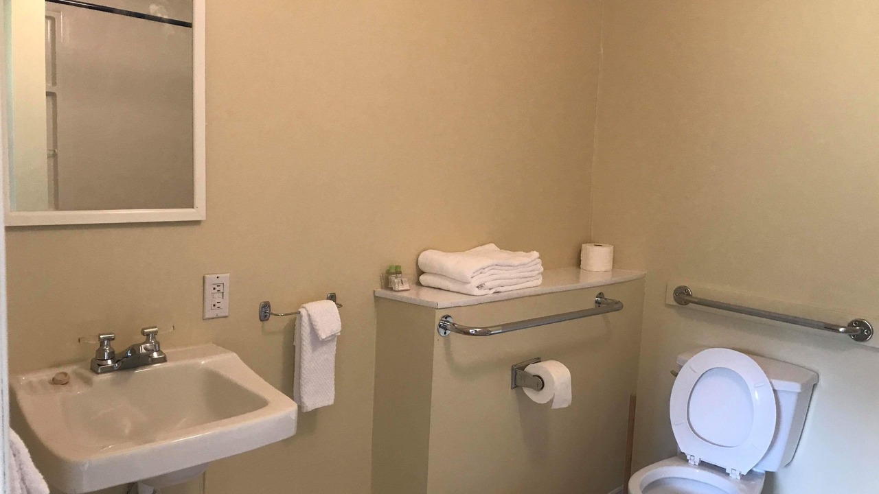 Photo of Bathroom in Wiltondale