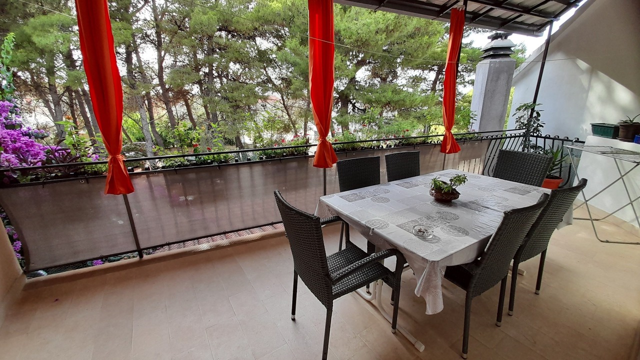 Photo of Outdoor in Mirce
