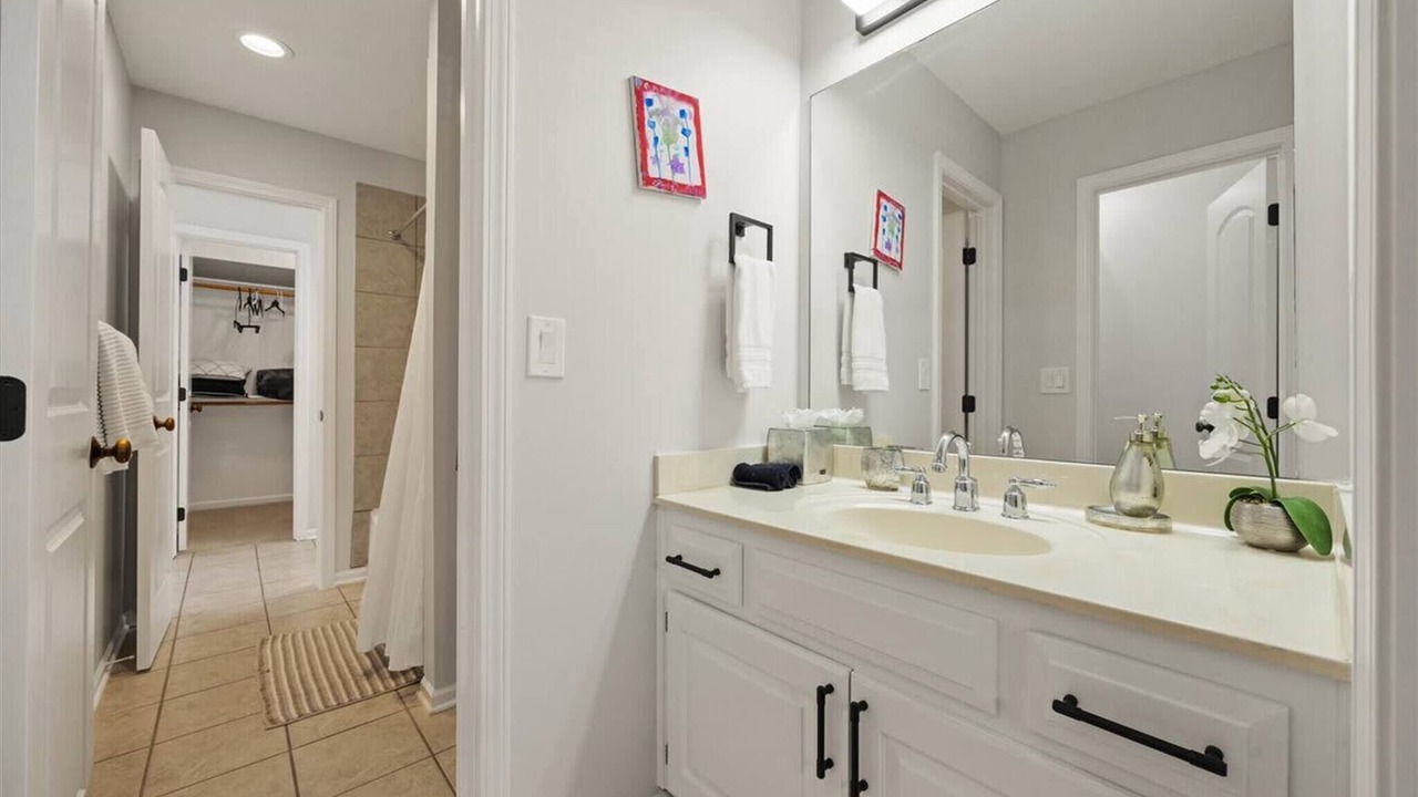 Photo of Bathroom in Overland Park