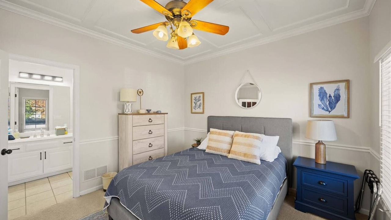 Photo of Bedroom in Overland Park