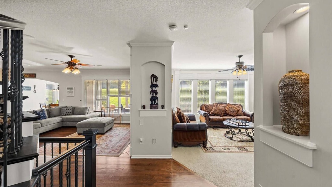 Photo of Livingroom in Overland Park