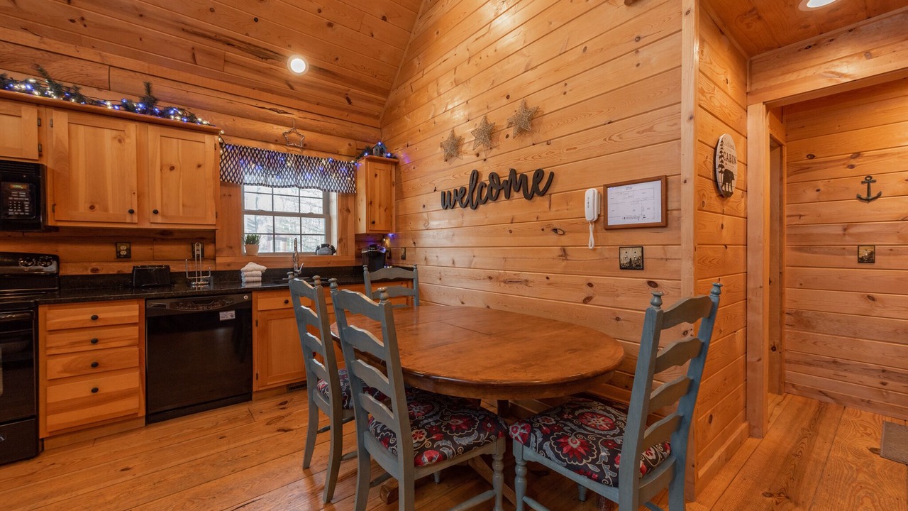 Photo of Kitchen in Thayerville