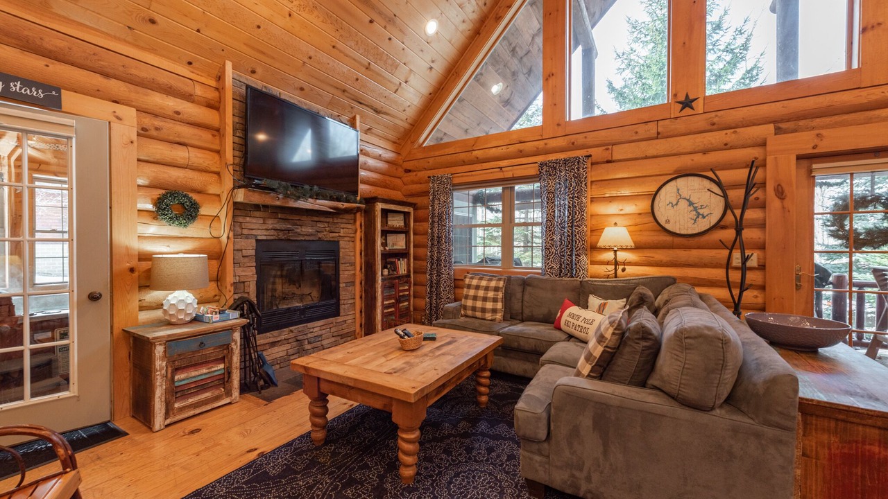 Photo of Livingroom in Thayerville