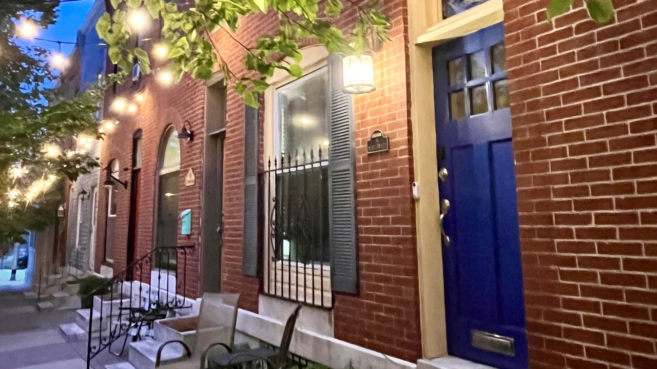 Photo of Others in Downtown Baltimore