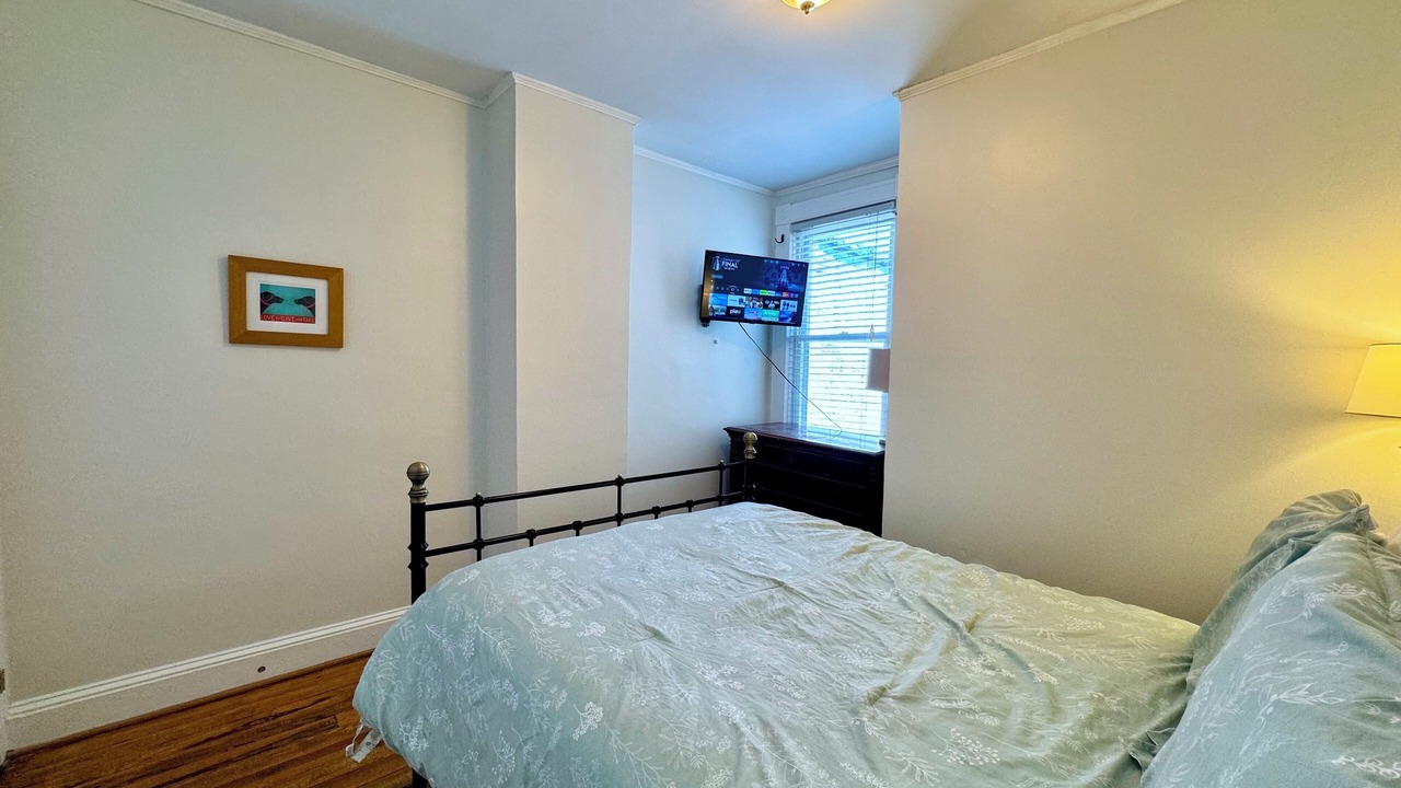 Photo of Others in Downtown Baltimore