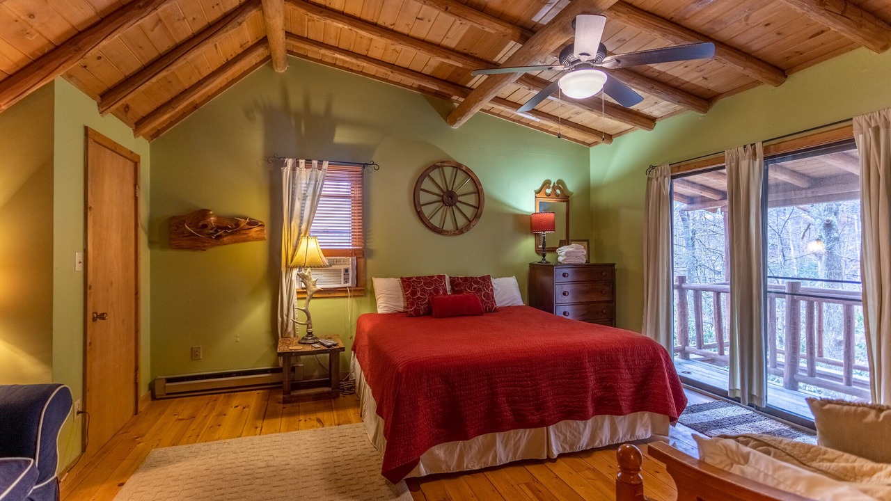 Photo of Bedroom in Boone