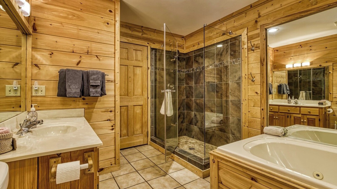 Photo of Bathroom in Sevierville