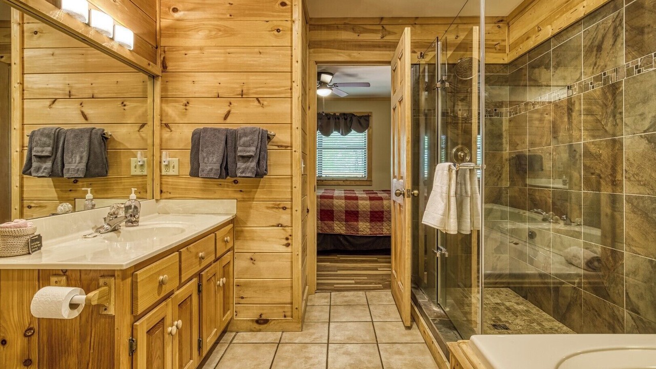Photo of Bathroom in Sevierville