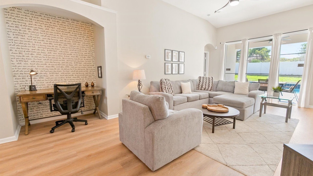Photo of Bedroom in Windsor Palms