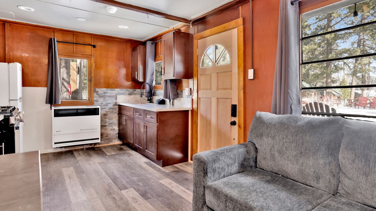 Photo of Livingroom in Big Bear Lake