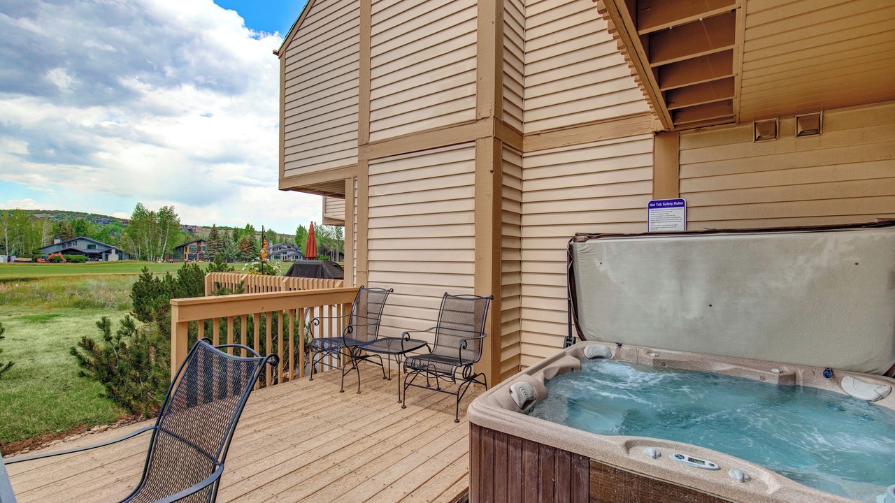 Photo of Outdoor in Park Meadows