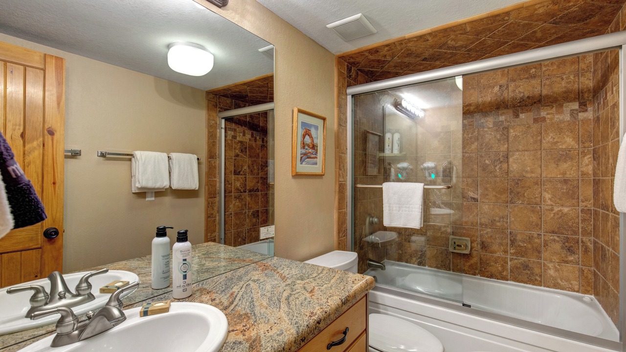 Photo of Bathroom in Park Meadows