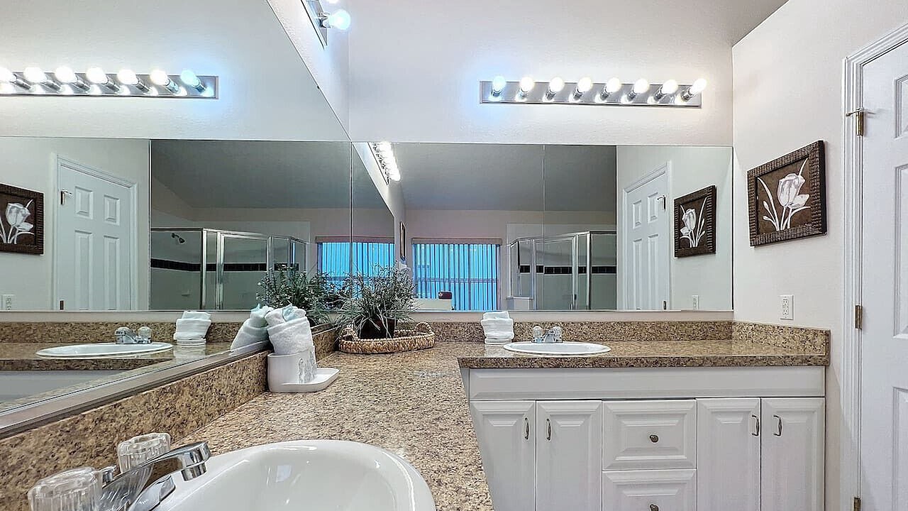 Photo of Bathroom in Highgate Park