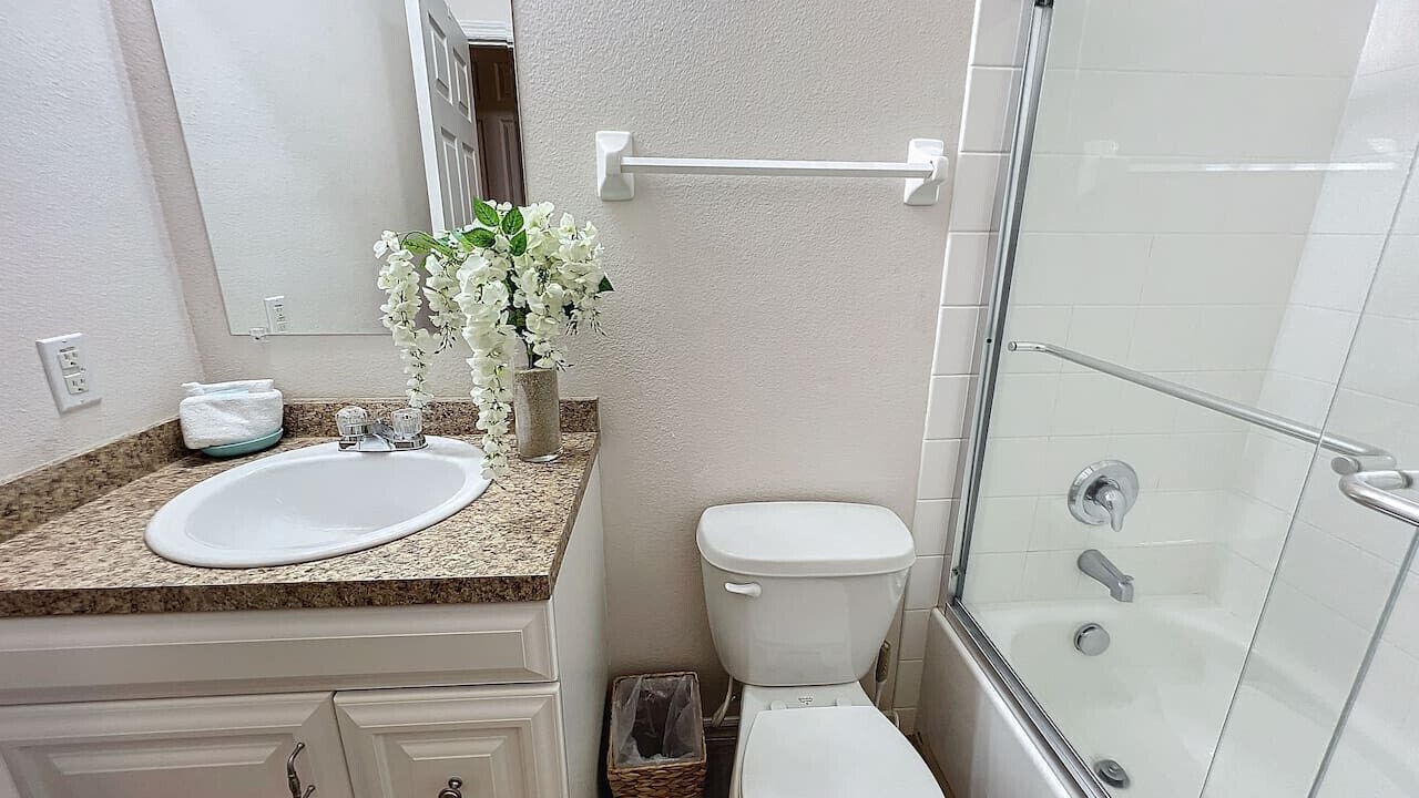 Photo of Bathroom in Highgate Park