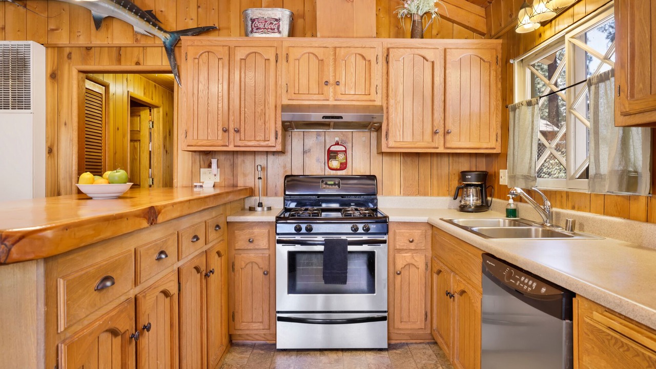 Photo of Kitchen in Big Bear Lake