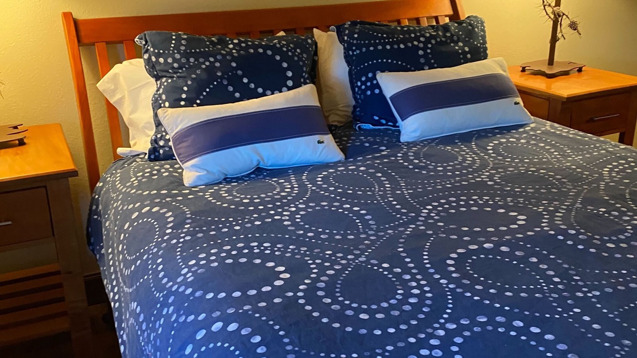 Photo of Bedroom in Four O'Clock